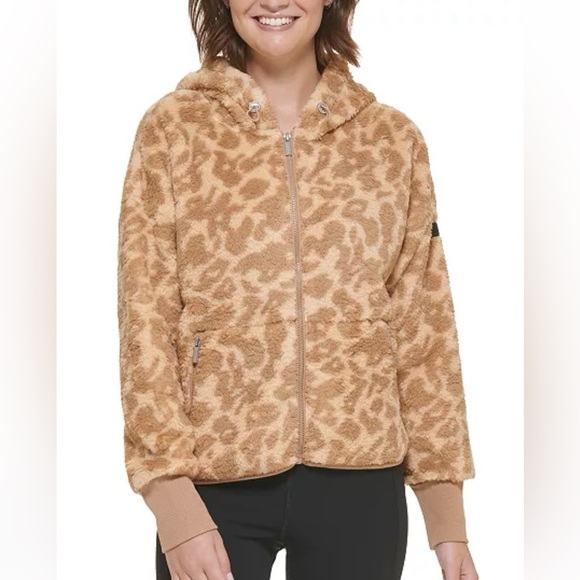 🌷Calvin Klein Performance Plush Jacket NWOT - Picture 1 of 8